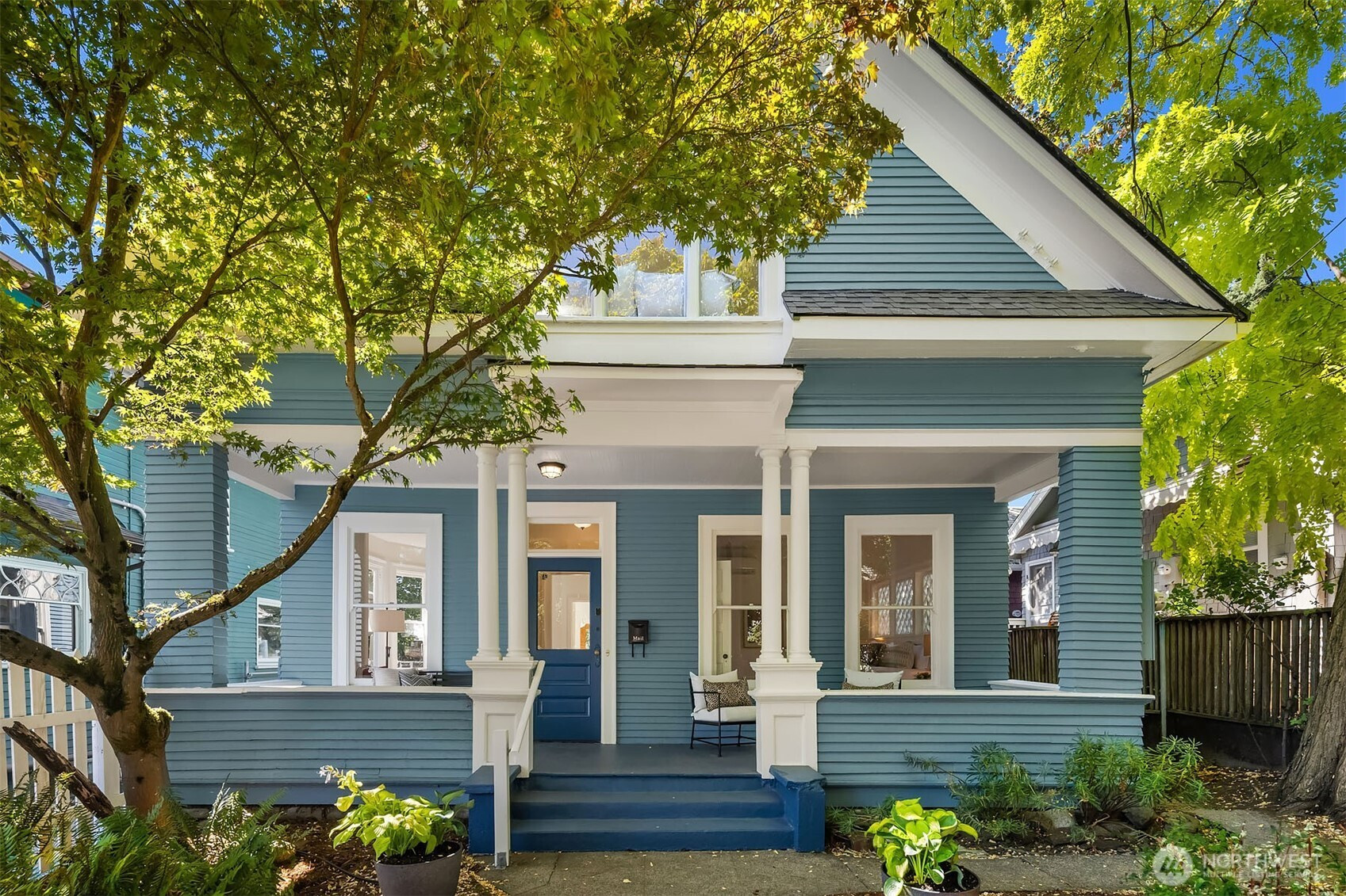 333 16th Avenue, Seattle, WA 98122
