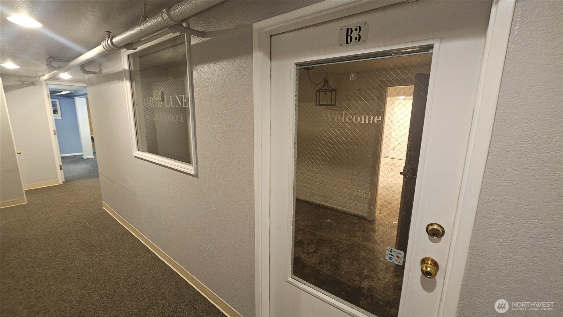 10116 Main St, Bothell, WA 98011