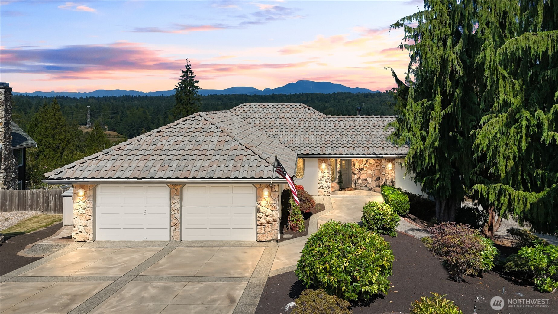 7429 129th DRIVE SE, Snohomish, WA 98290