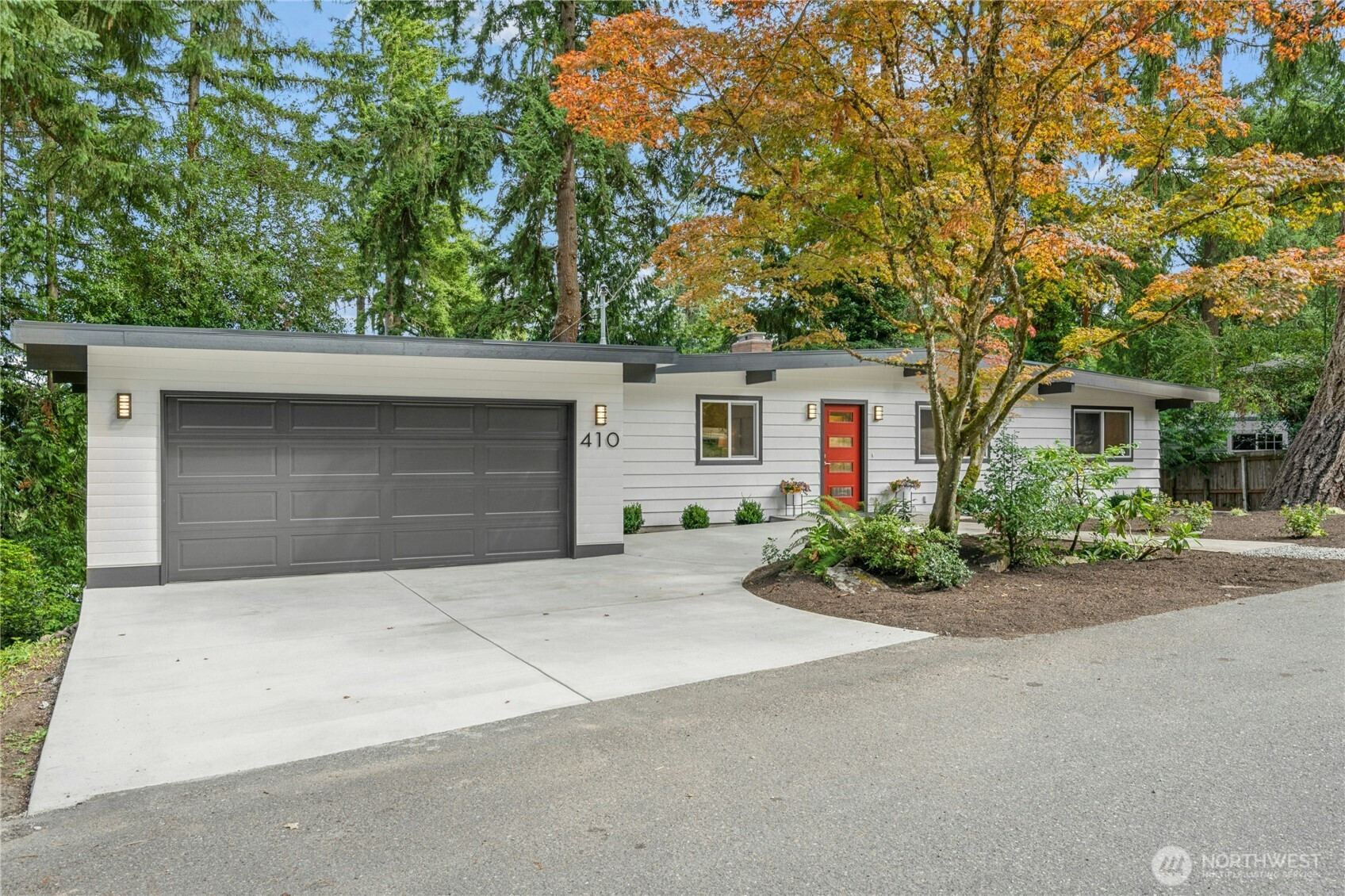 410 Mt. Jupiter Drive SW, Issaquah, WA 98027