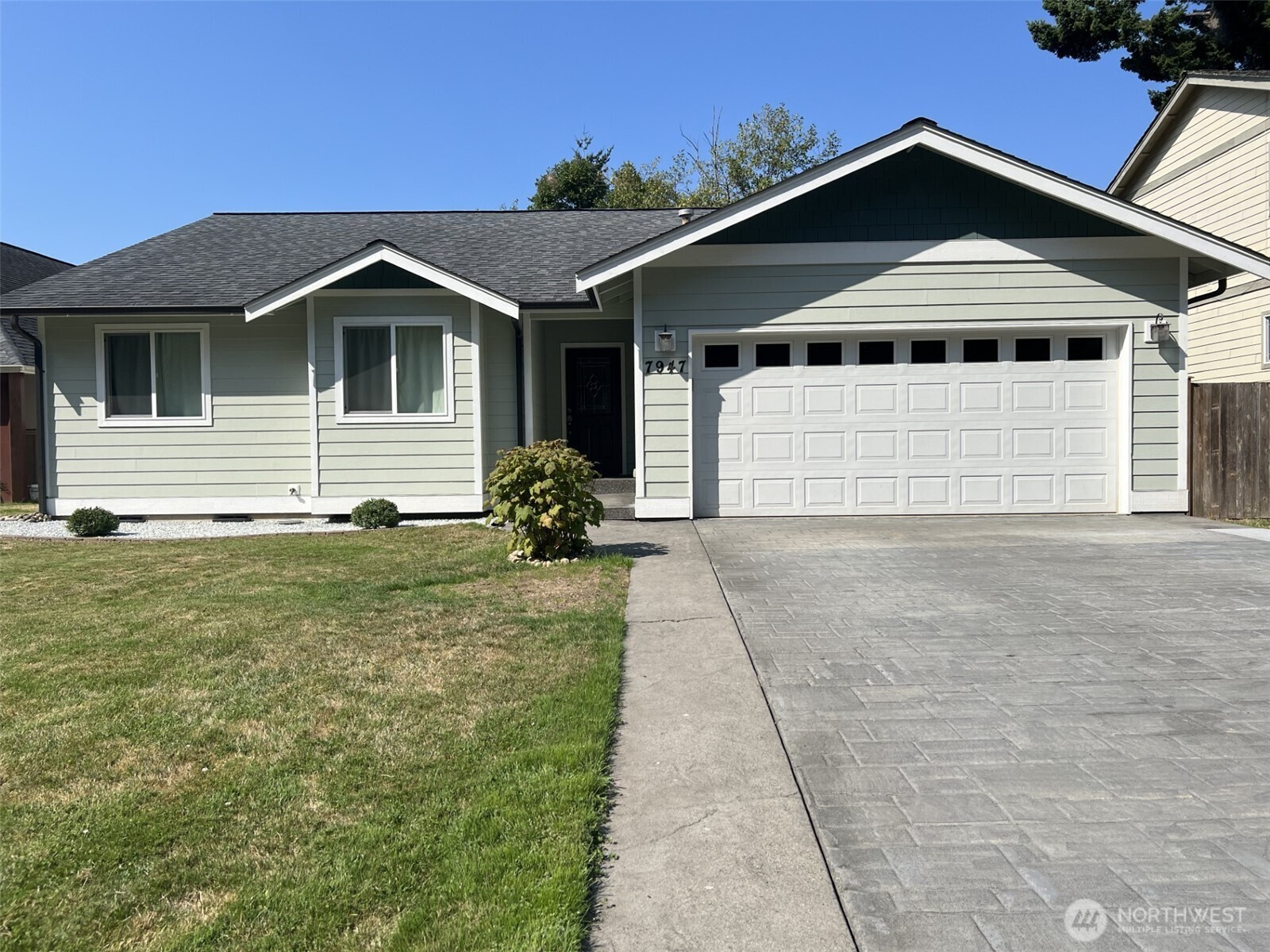 7947 E Golf Course Drive, Blaine, WA 98230