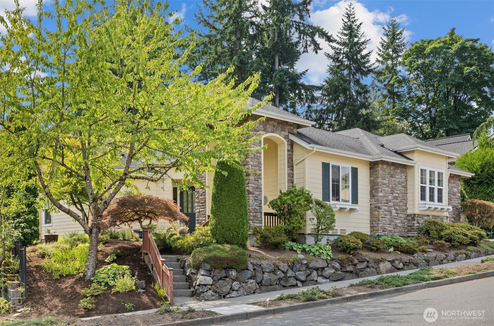 23263 NE 126th Street, Redmond, WA 98053