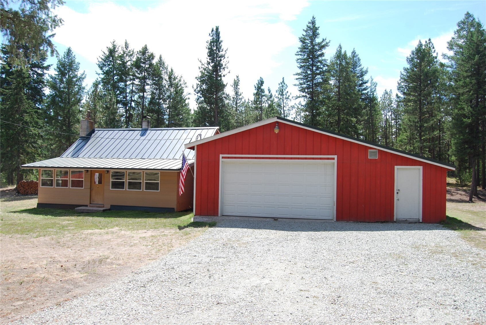 31 Summit Lake Rd, Tonasket, WA 98855
