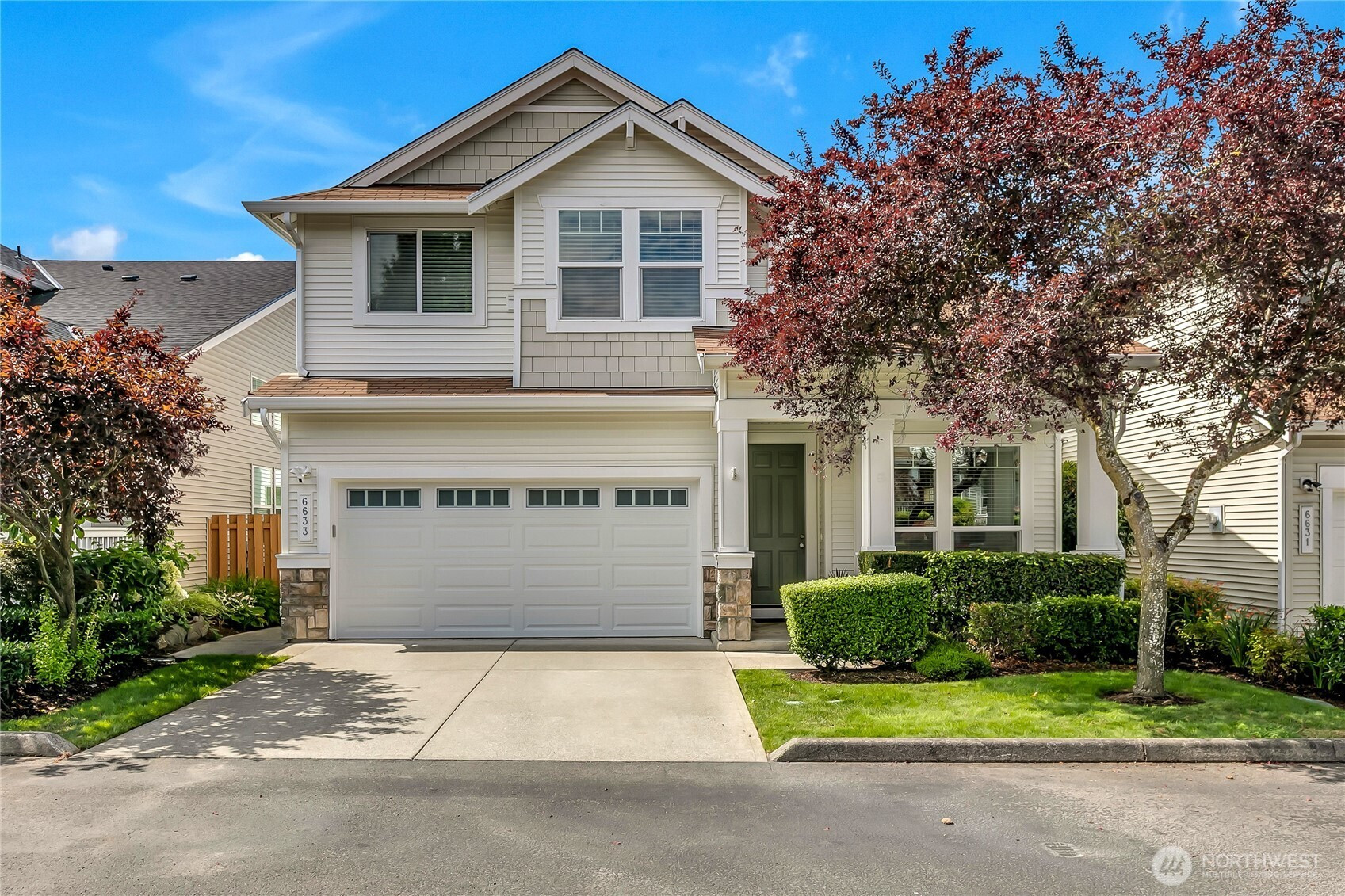 6633 Elizabeth Loop SE, Auburn, WA 98092