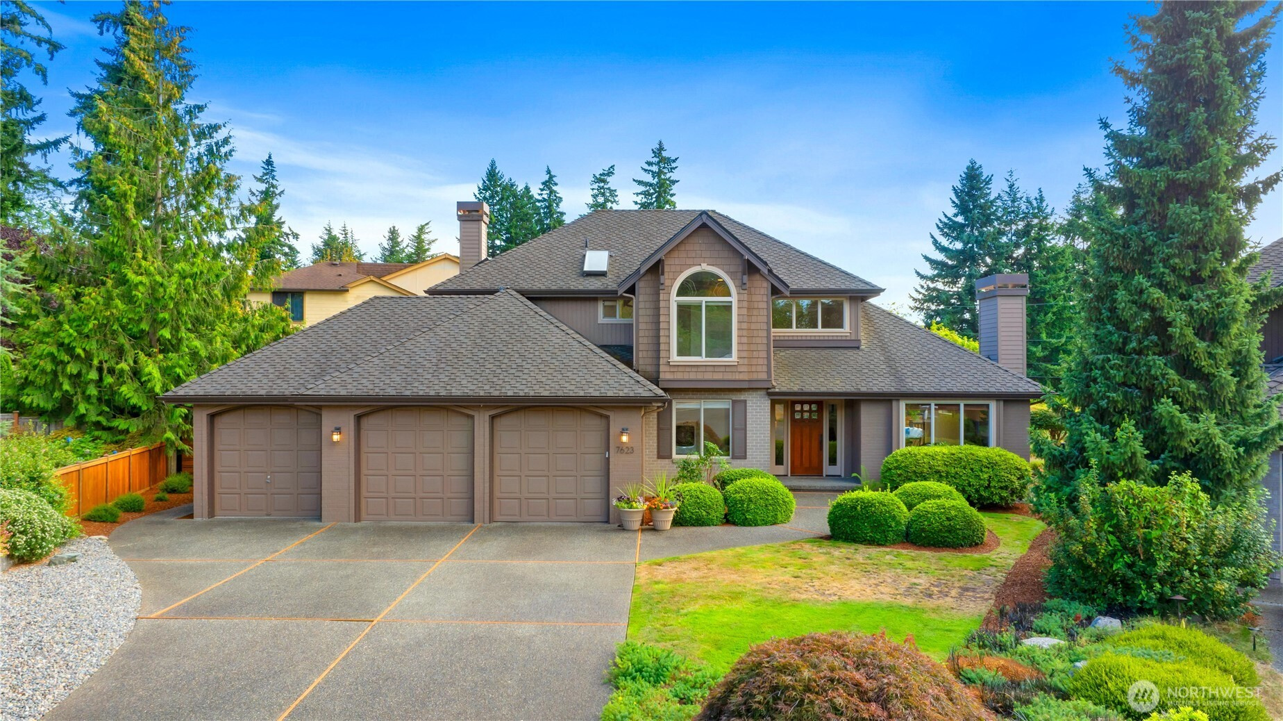 7623 114th Court SE, Newcastle, WA 98056