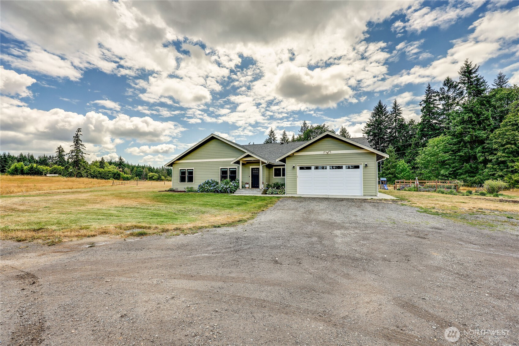 21560 Clear Creek Road NW, Poulsbo, WA 98370