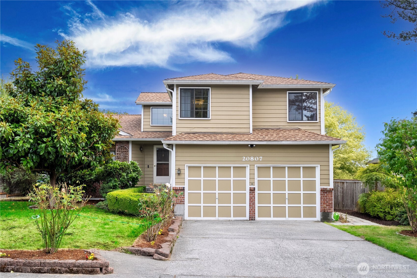 20807 32nd Place W, Lynnwood, WA 98036