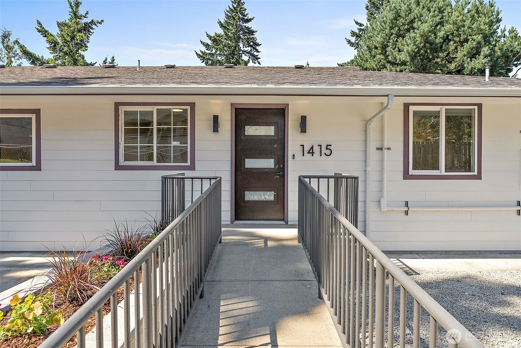 1415 2nd Street SE, Puyallup, WA 98372