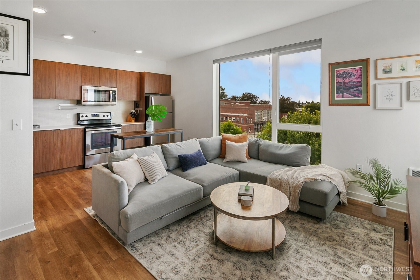 1601 N 45th Street, Seattle, WA 98103