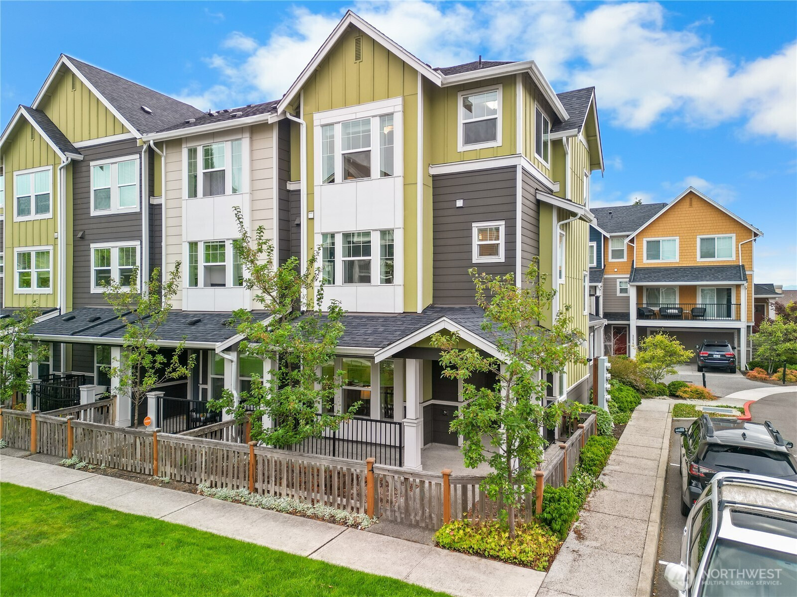 3280 SW Graham Street, Seattle, WA 98126