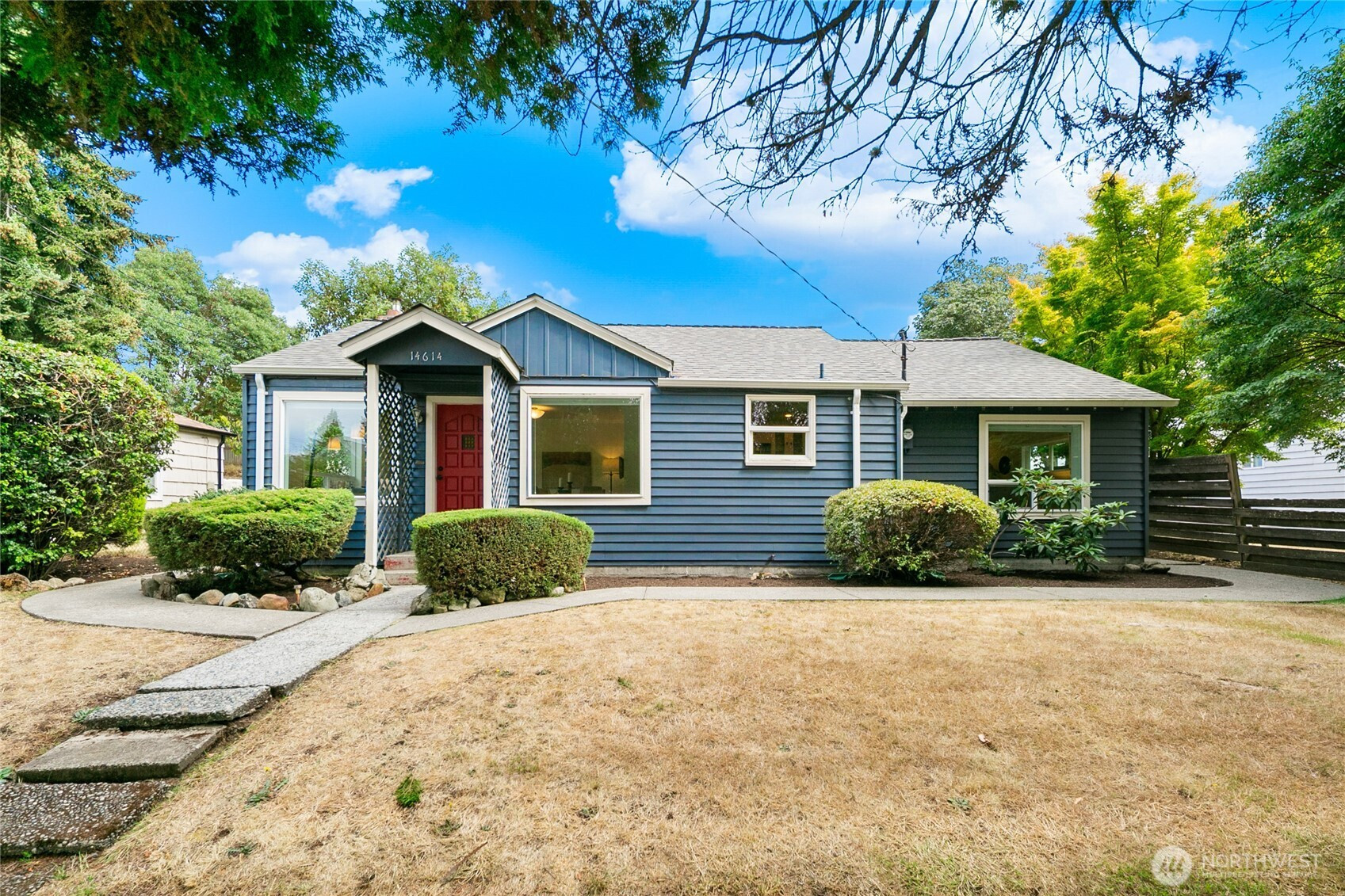 14614 12th Avenue SW, Seahurst, WA 98166