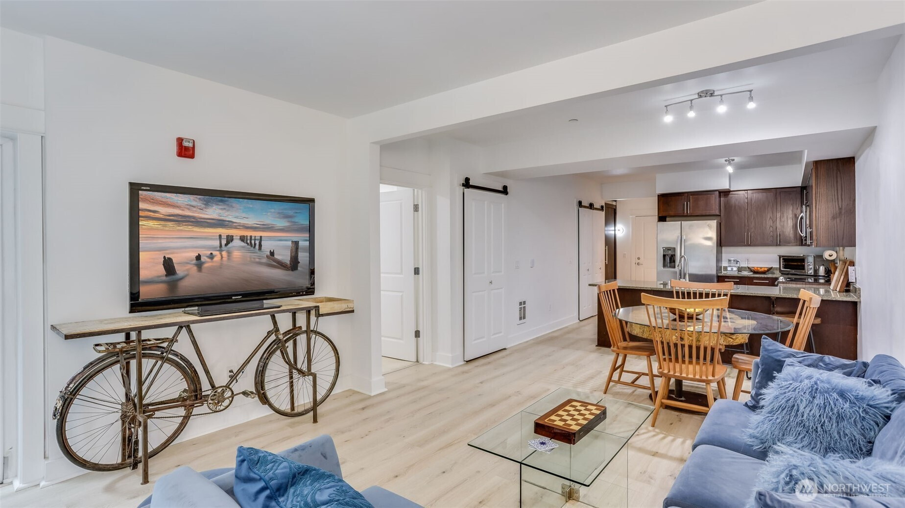 699 John Street, Seattle, WA 98109