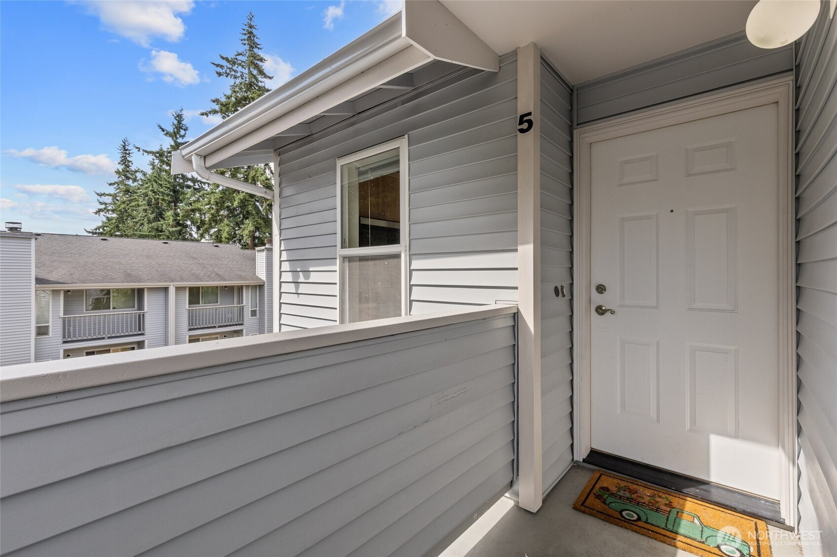 20826 70th Avenue W, Lynnwood, WA 98036