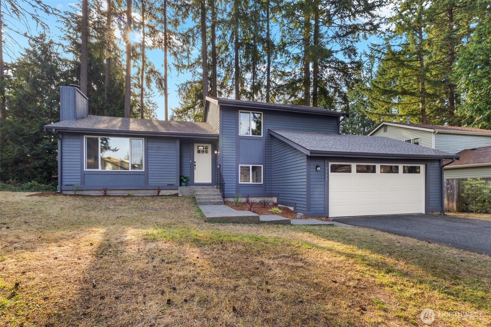 3990 SE Cameron Place, Port Orchard, WA 98366