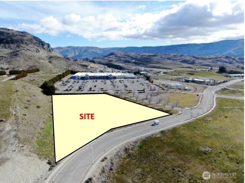 100 N Apple Blossom Drive, Chelan, WA 98816