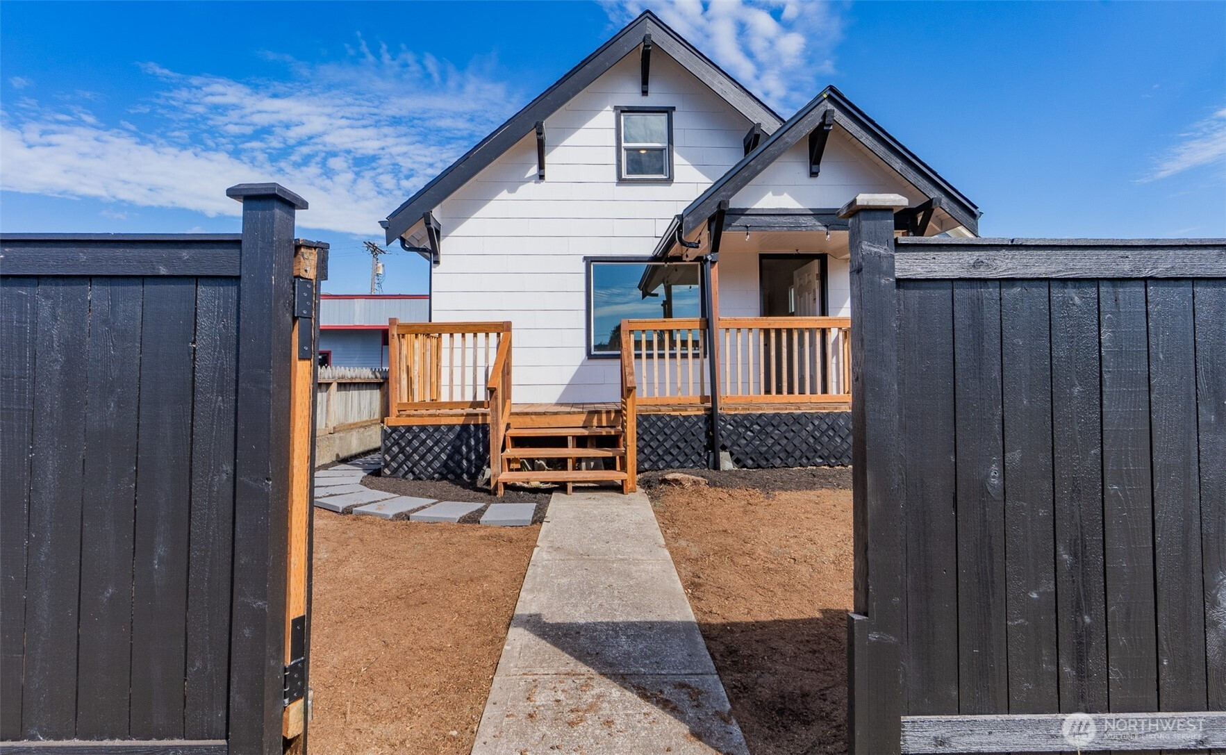 809 E 35th Street, Tacoma, WA 98404