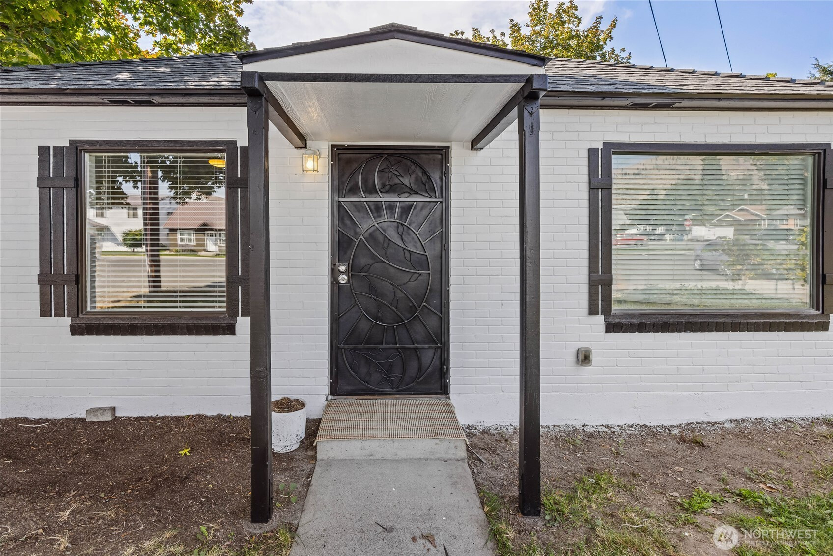 317 N EMERSON Street, Chelan, WA 98816