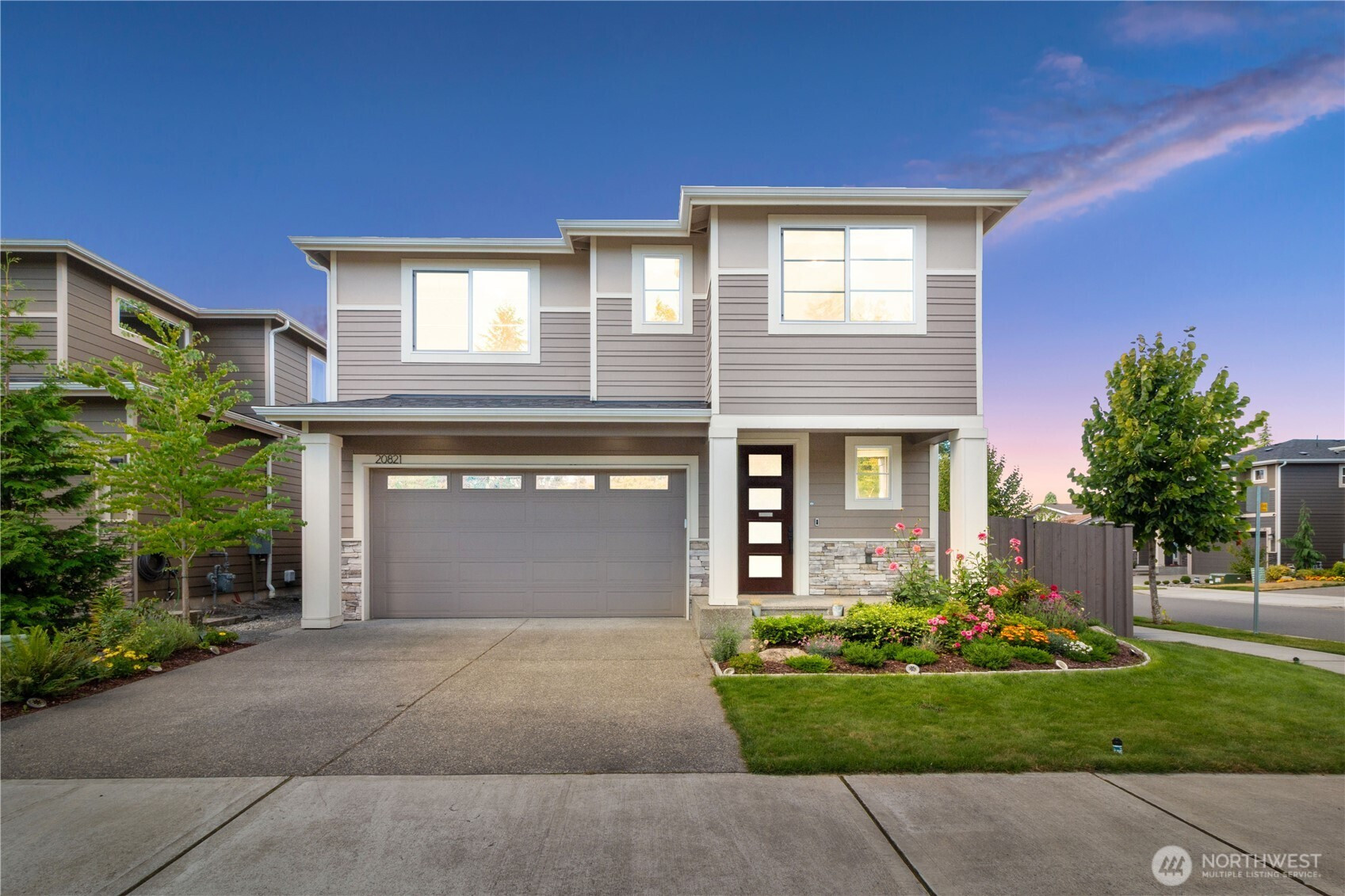 20821 98th Place S, Kent, WA 98031