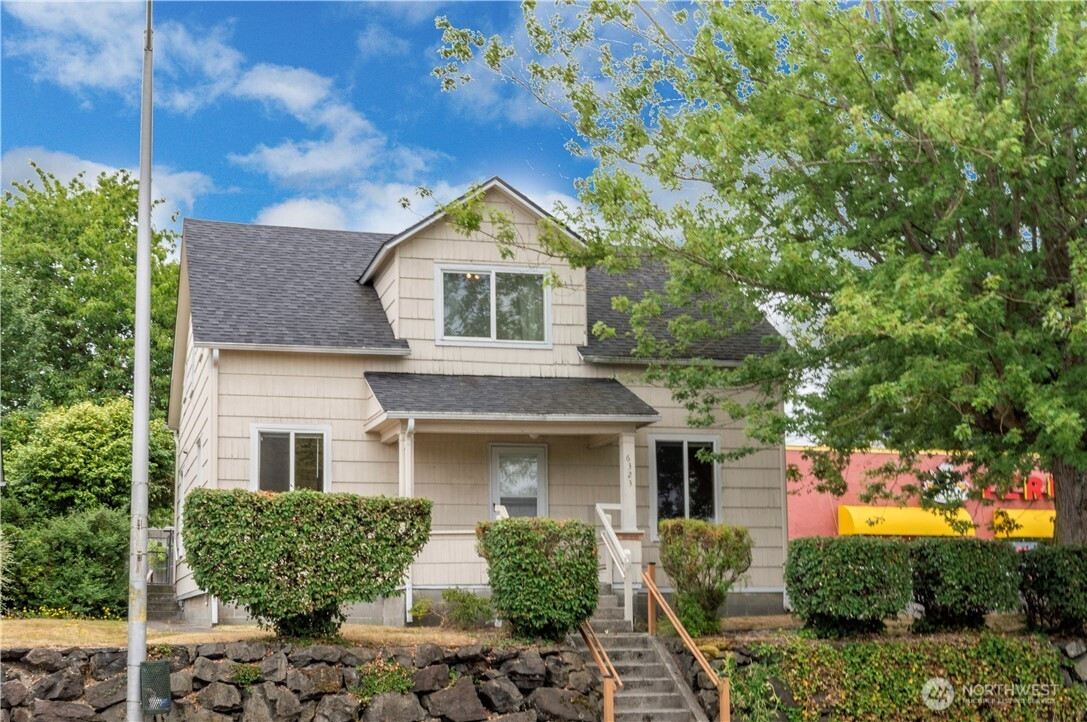 6323 S Yakima Avenue, Tacoma, WA 98408