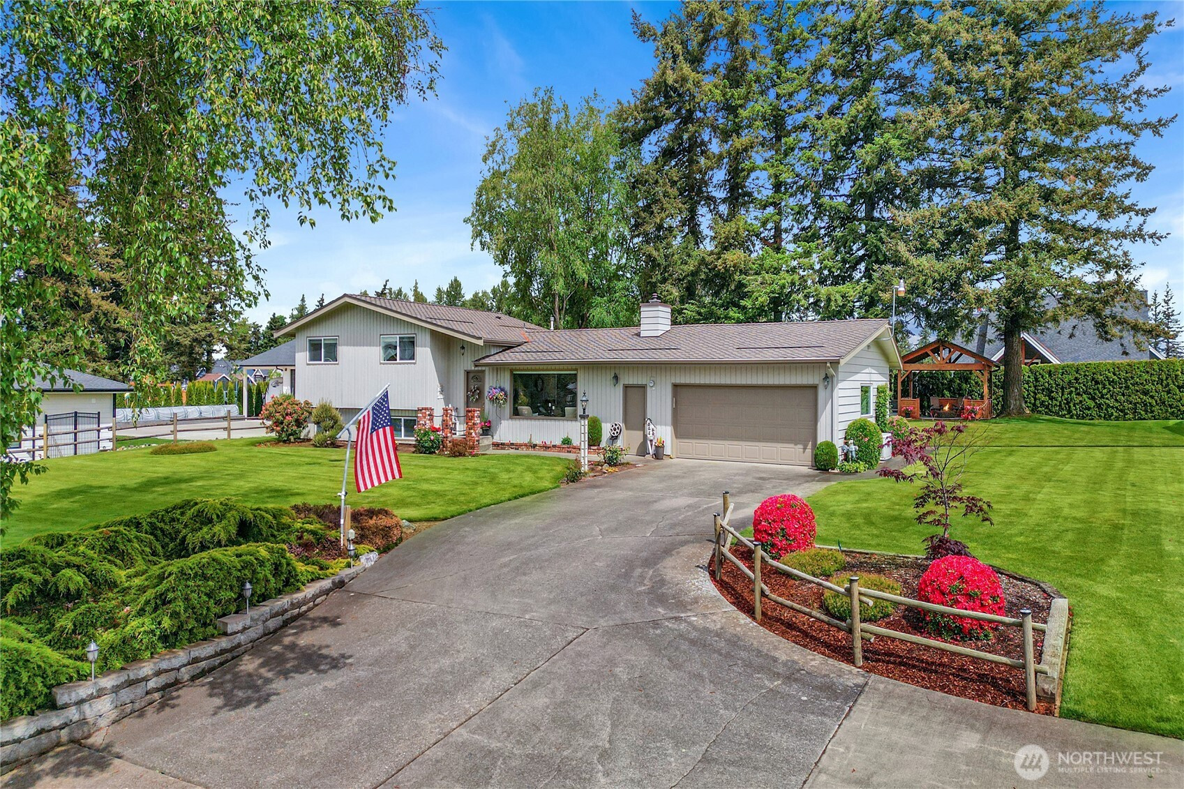 136 W Wiser Lake Road, Ferndale, WA 98248