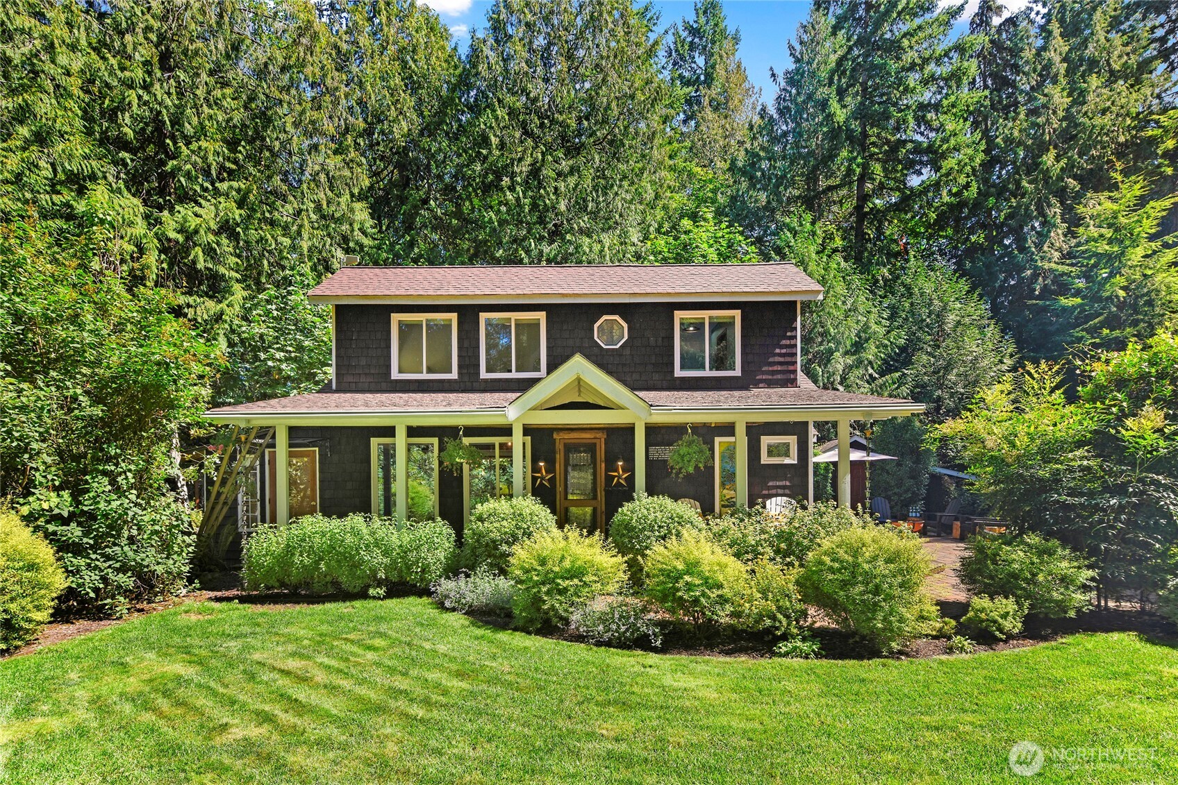 11440 Olympic Terrace Avenue NE, Bainbridge Island, WA 98110