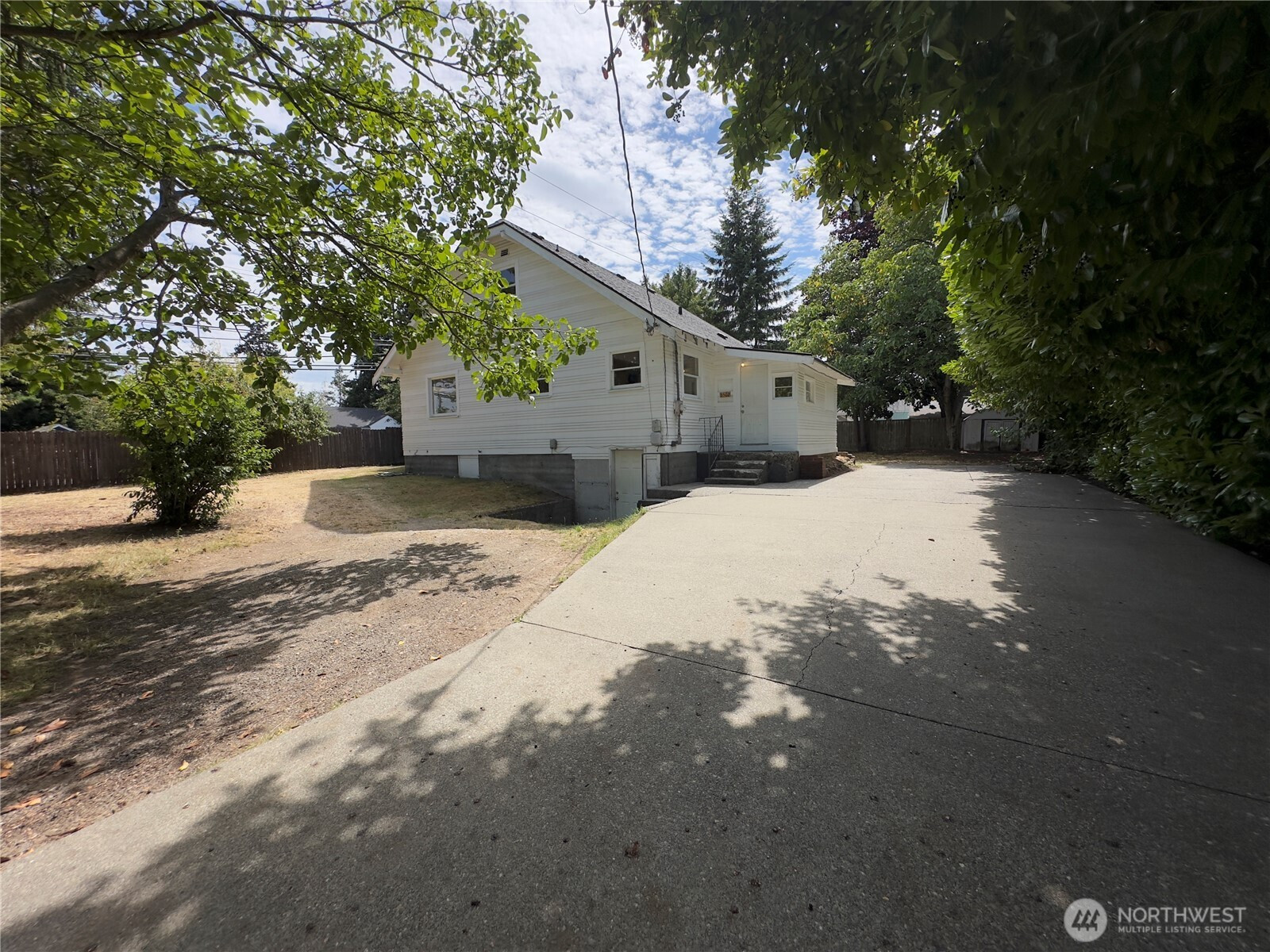 6502 E Portland Avenue, Tacoma, WA 98404