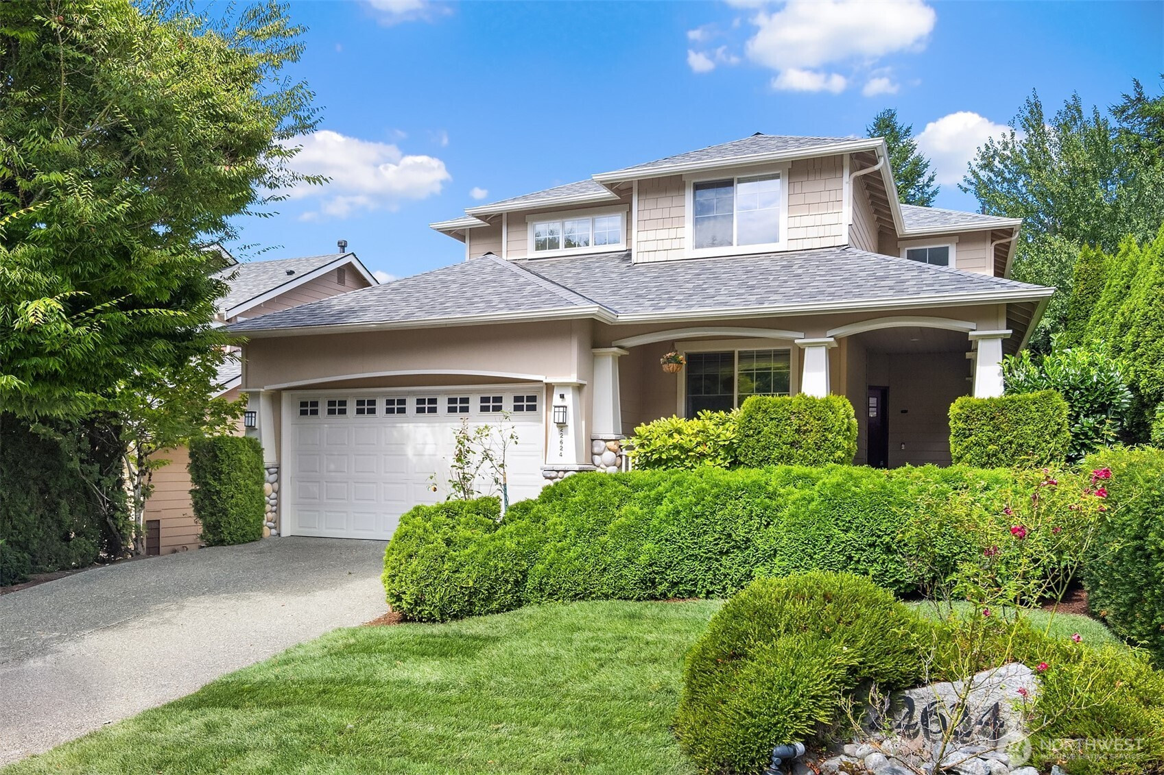 22624 SE 14th Place, Sammamish, WA 98075