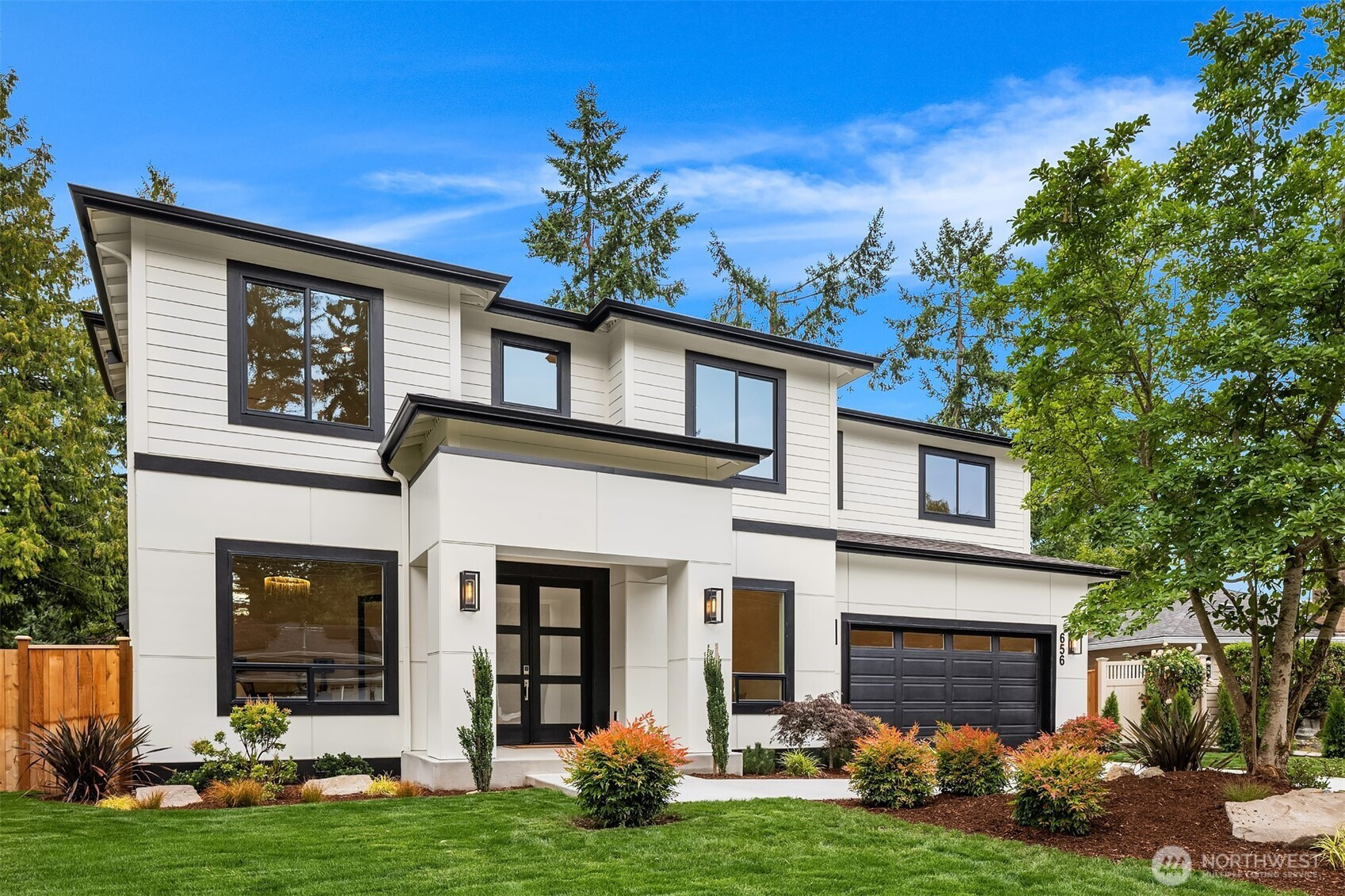 656 166th Avenue NE, Bellevue, WA 98008