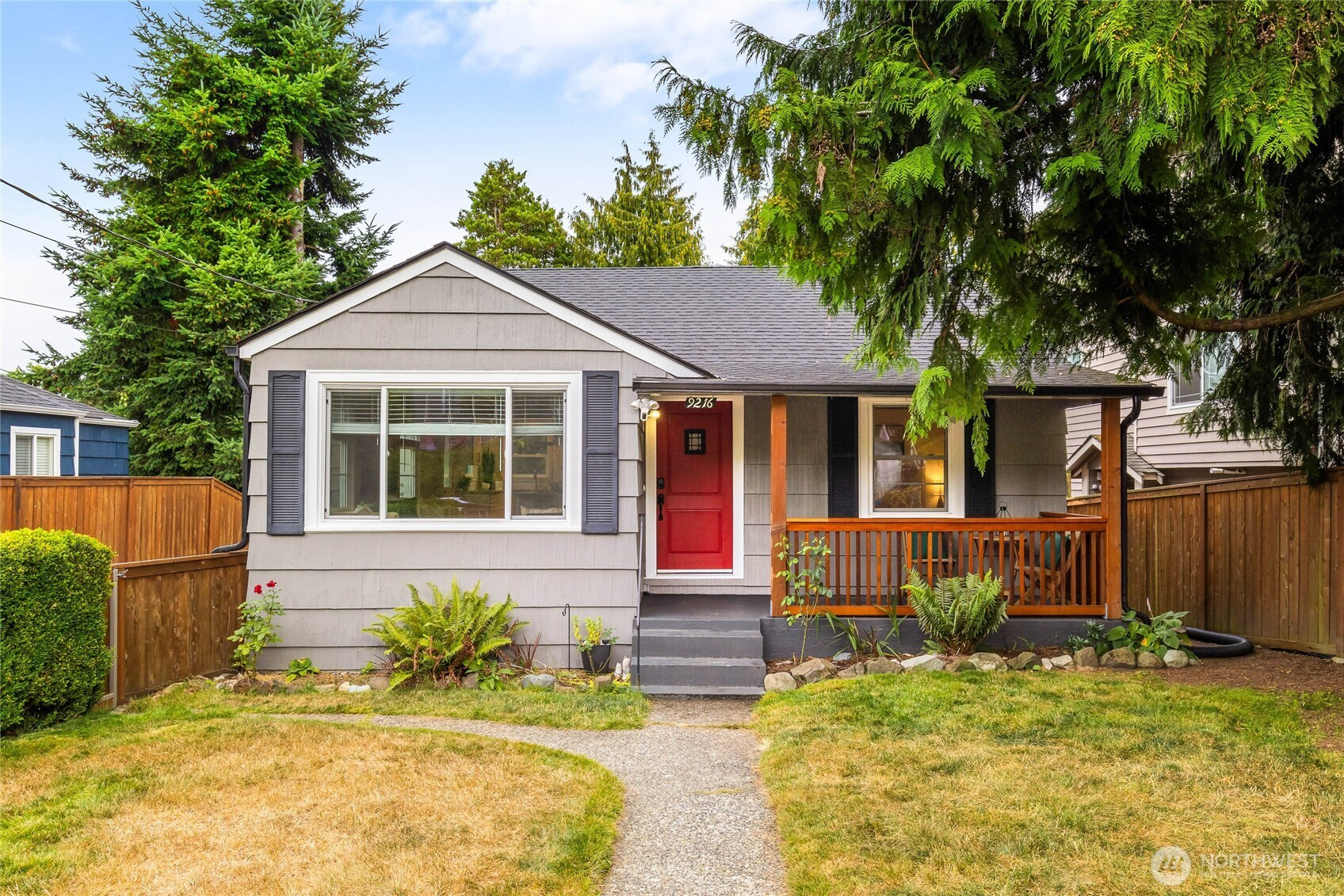9216 9th Avenue NW, Seattle, WA 98117