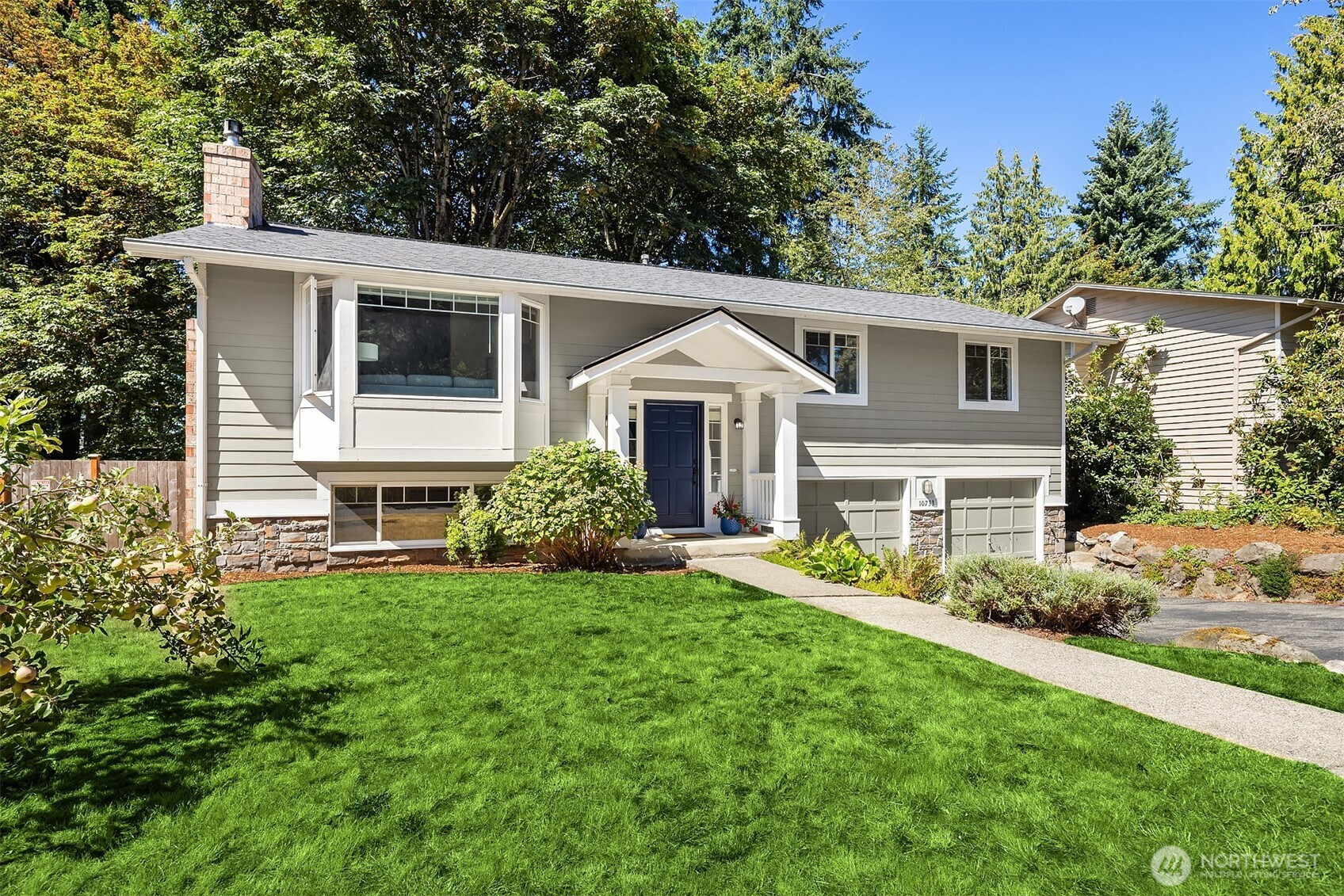 10733 126th Place NE, Kirkland, WA 98033