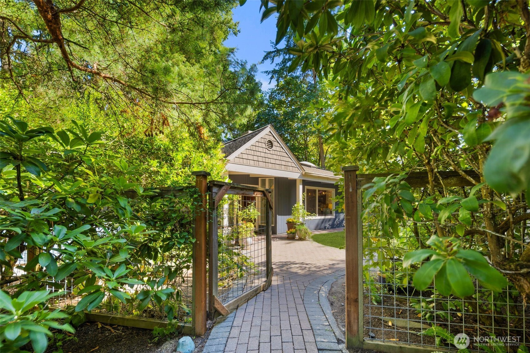 12815 NE Fourth Place, Bellevue, WA 98005