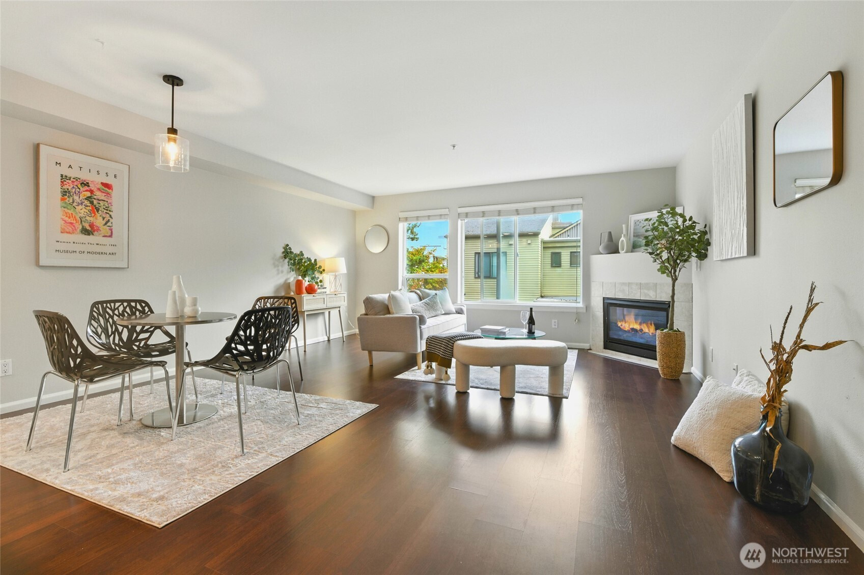 559 McGraw Street, Seattle, WA 98109