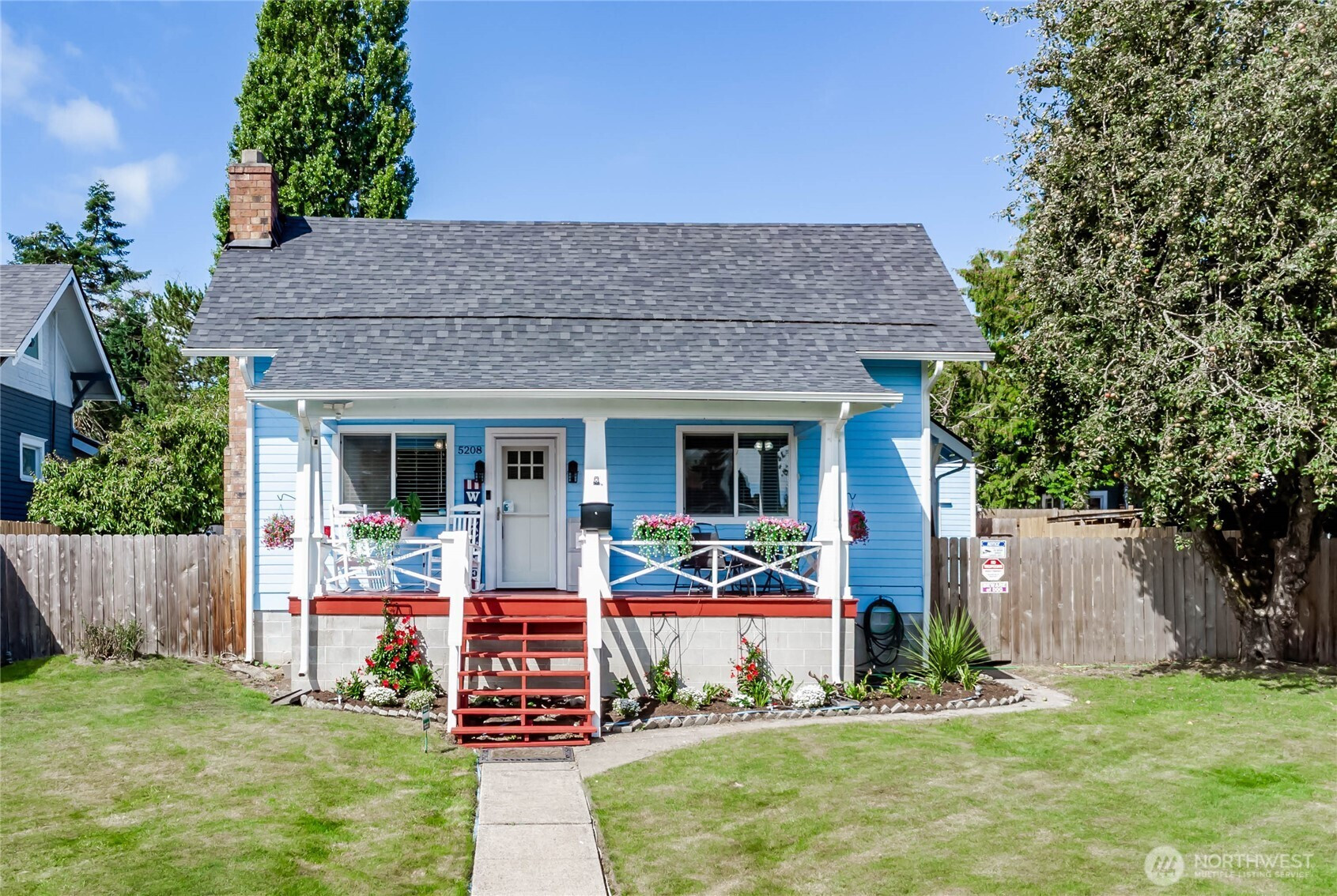 5208 S Cushman Ave, Tacoma, WA 98408