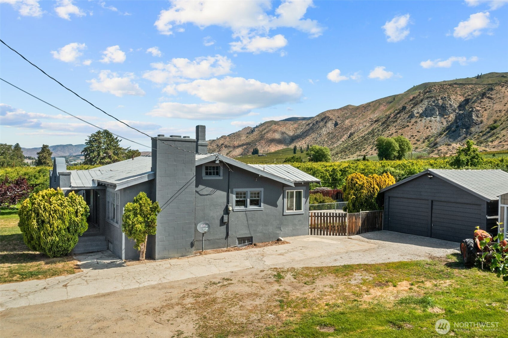21500 US97, Orondo, WA 98843
