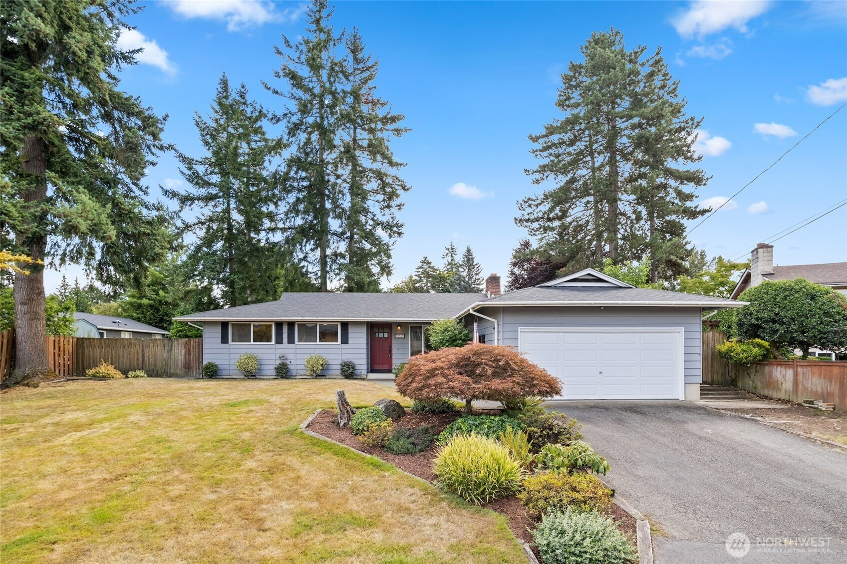 15517 NE 55th Street, Redmond, WA 98052