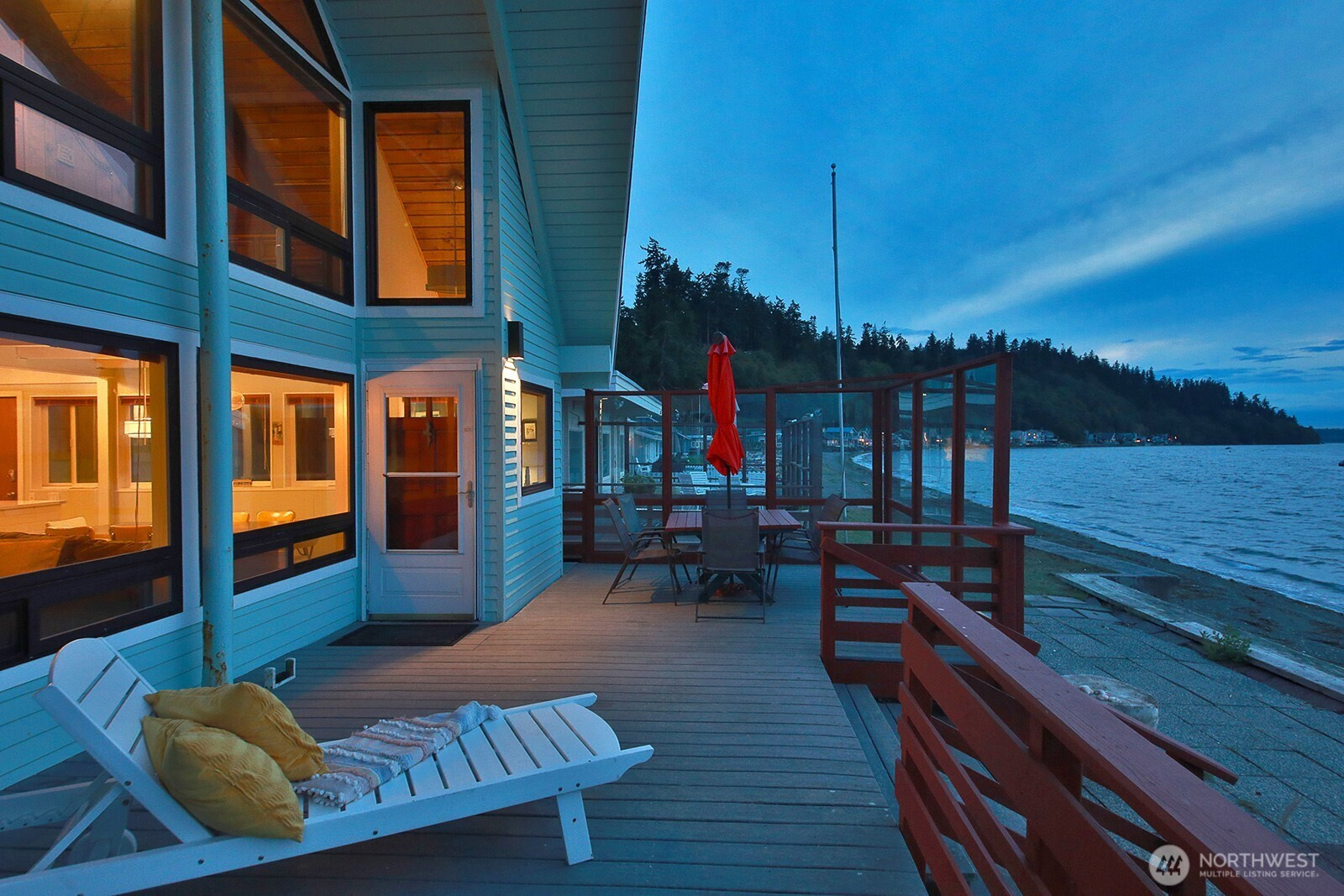 2263 Eastpoint Drive, Langley, WA 98260