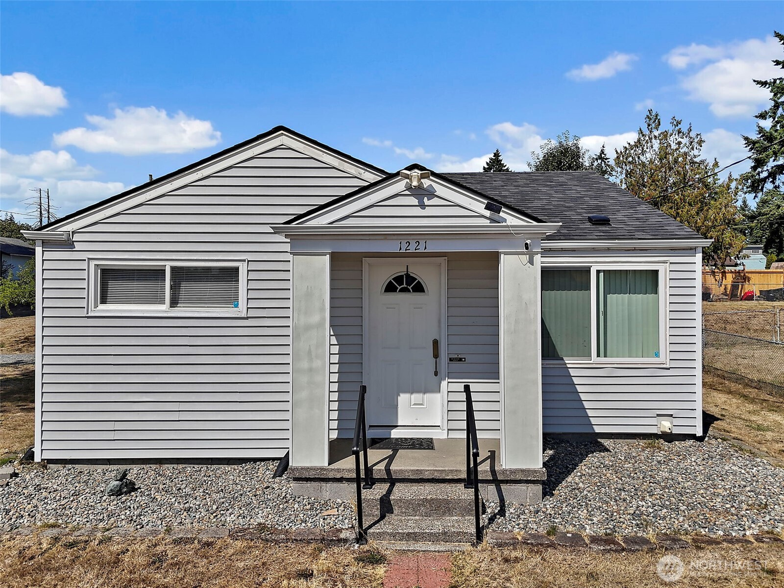 1221 111th Street S, Tacoma, WA 98444