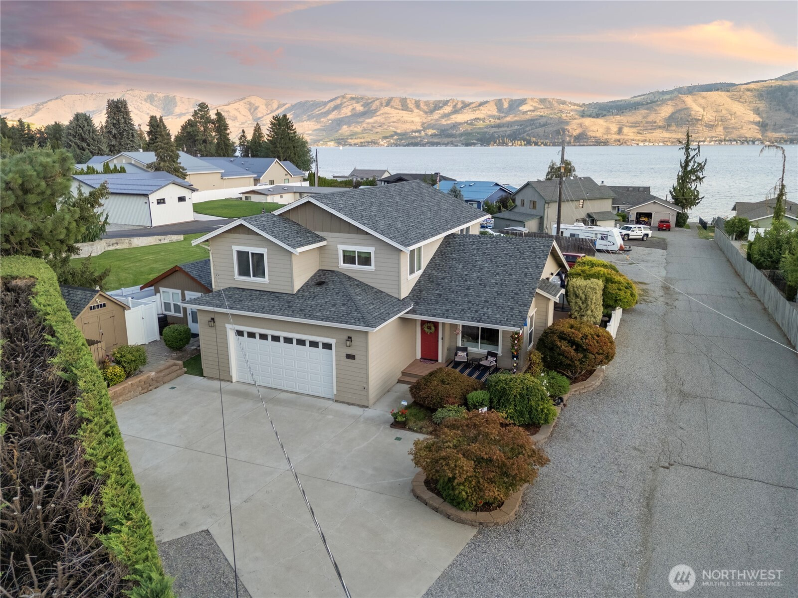 11 Lizzie Lane, Manson, WA 98831