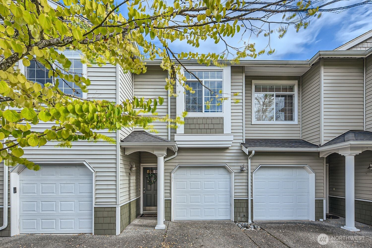 1855 Trossachs Blvd SE, Sammamish, WA 98075