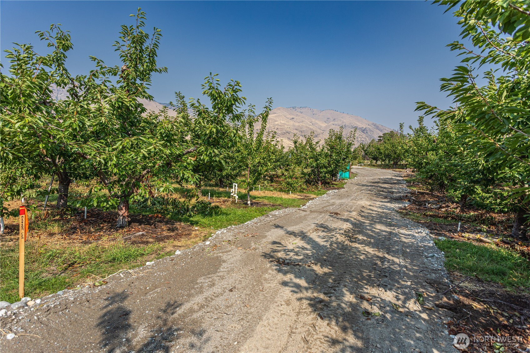 13512 US Highway 2, East Wenatchee, WA 98802
