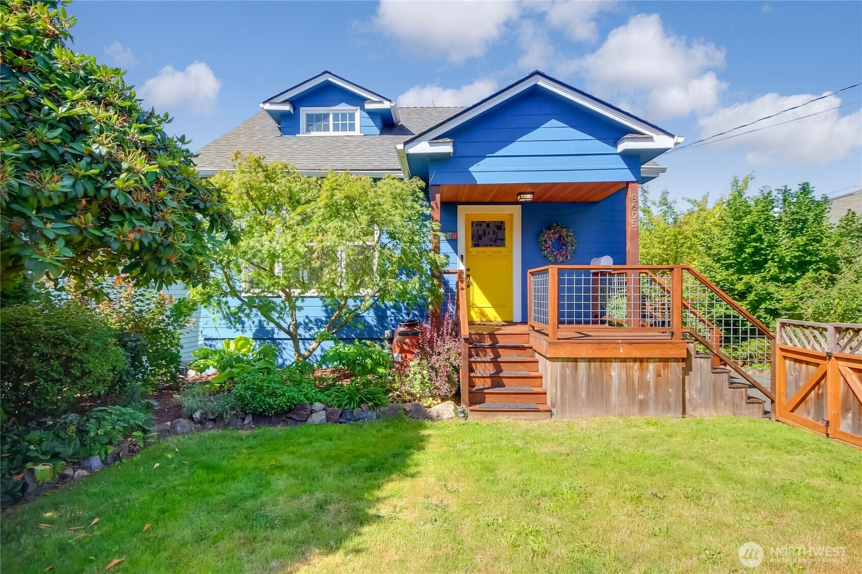 8605 Wallingford Avenue N, Seattle, WA 98103