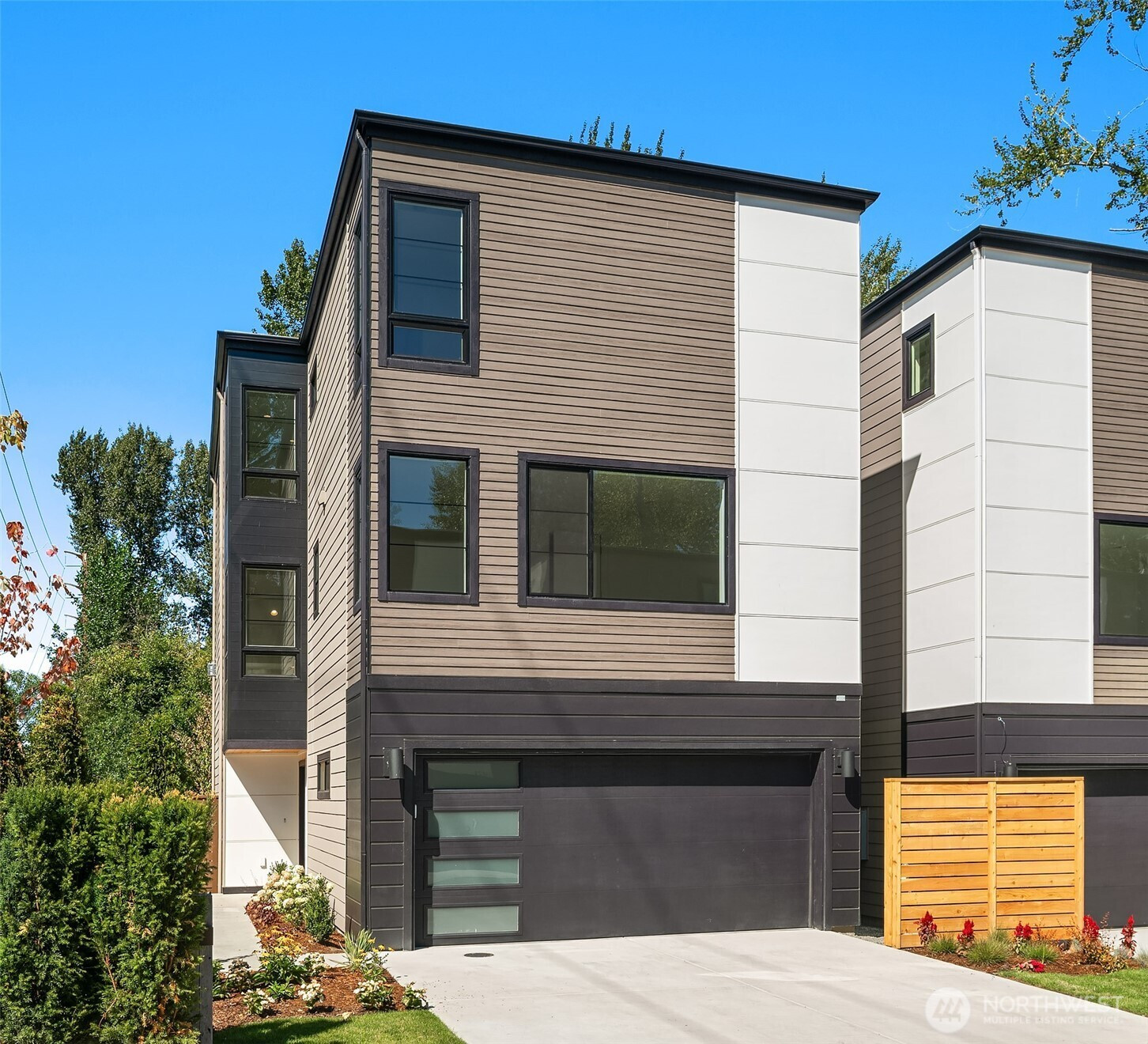 14826 NE 2nd Court, Bellevue, WA 98007