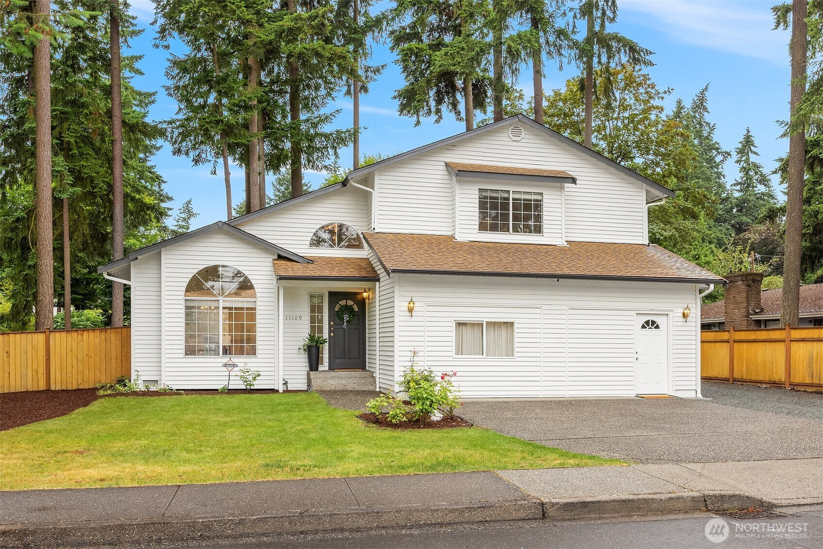 11109 116th Avenue NE, Kirkland, WA 98033