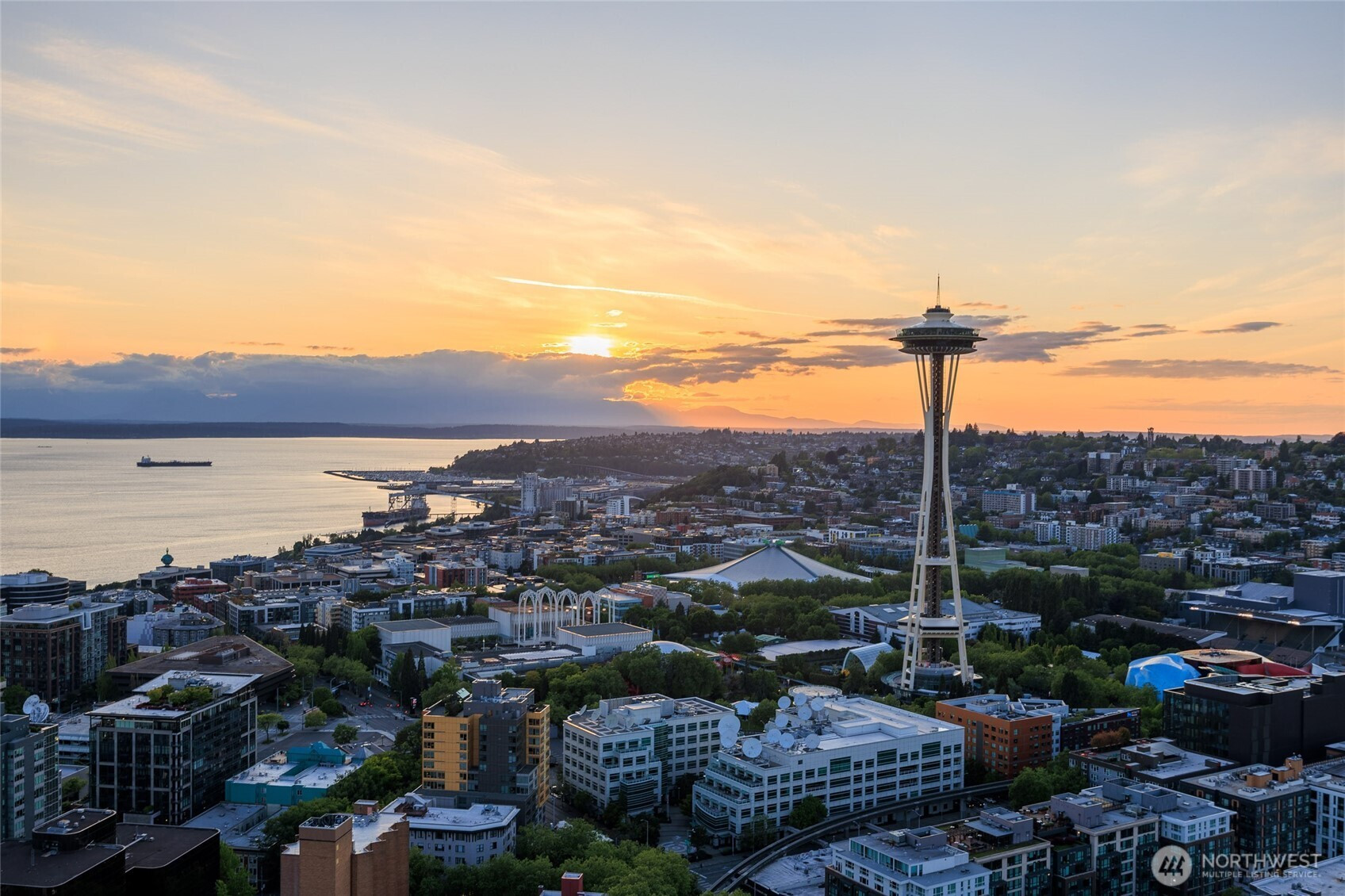 588 Bell Street, Seattle, WA 98121