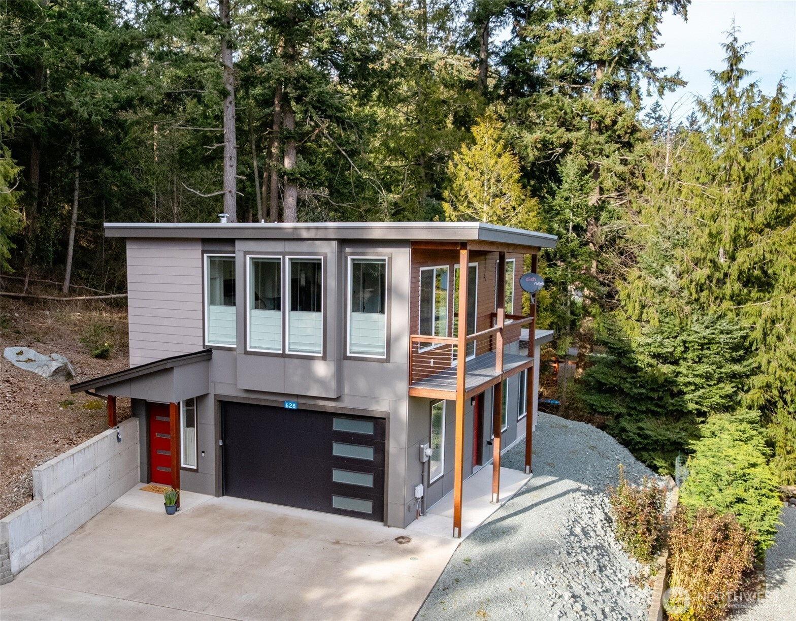 628 Shushwap Lane, La Conner, WA 98257