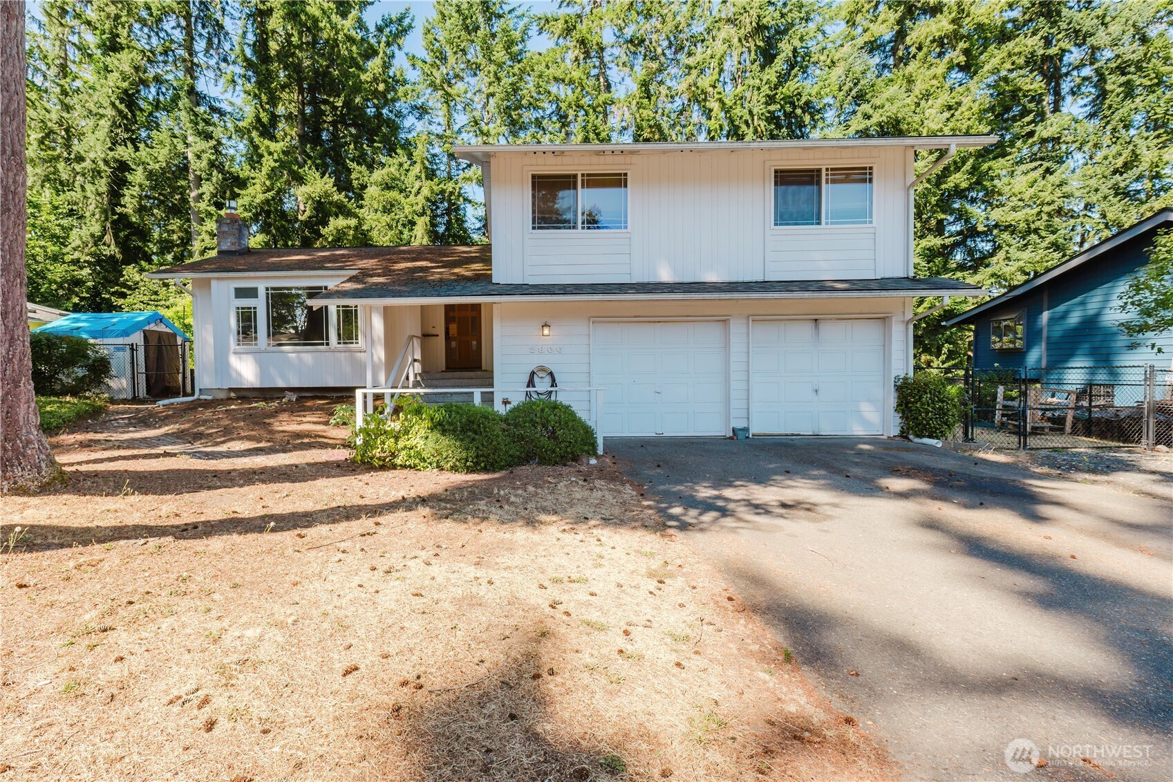 2806 NE Fernwood Court, Bremerton, WA 98310
