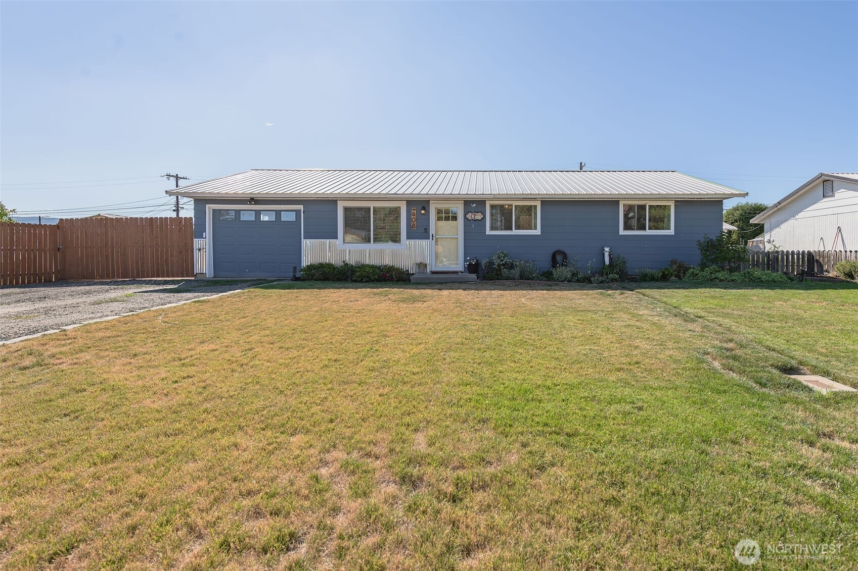 408 S Central Avenue, Waterville, WA 98858