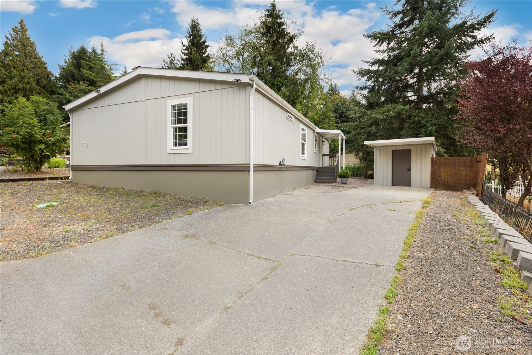 3060 NE McWilliams Road, Bremerton, WA 98311