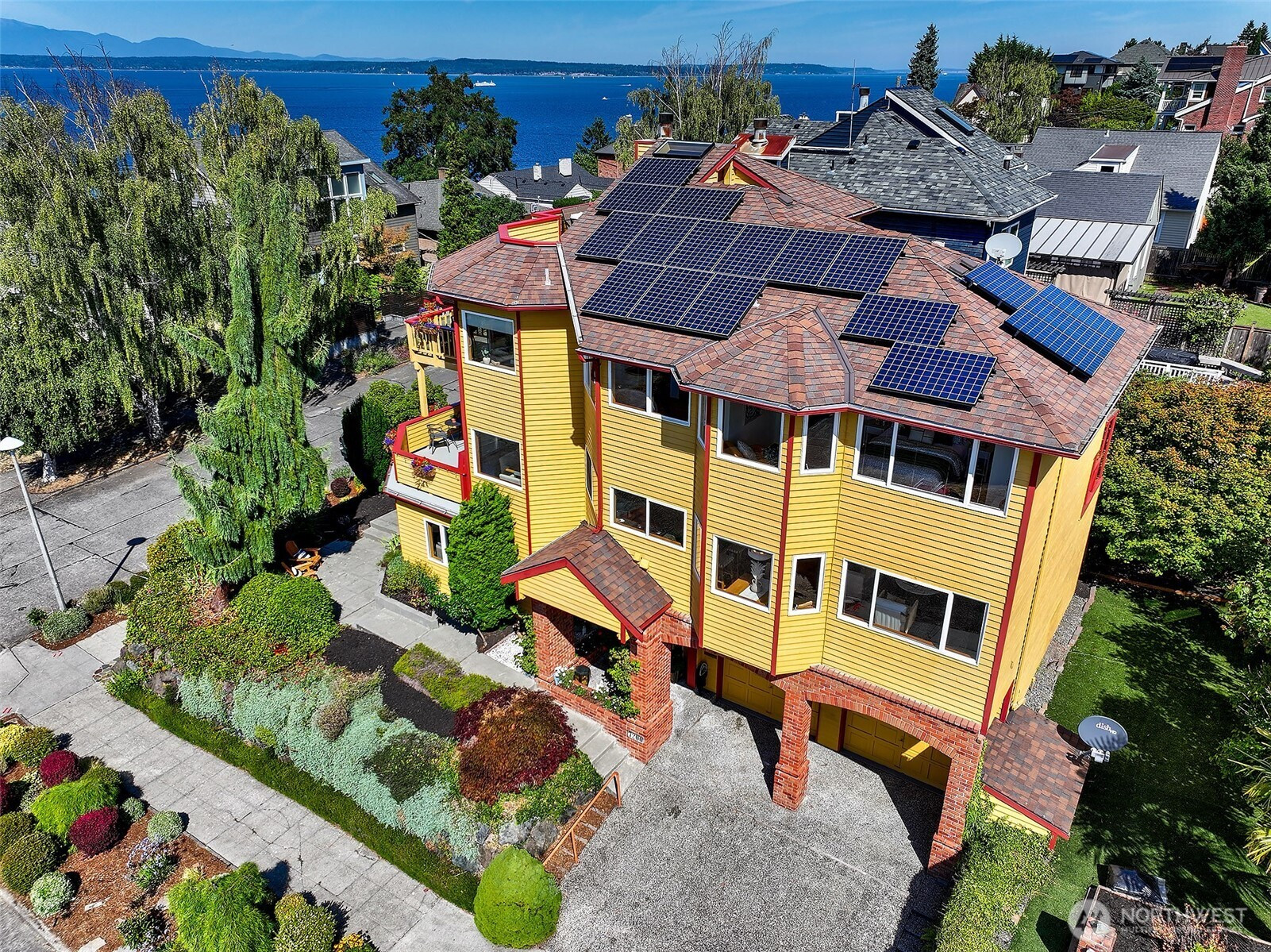 7200 34th Avenue NW, Seattle, WA 98117