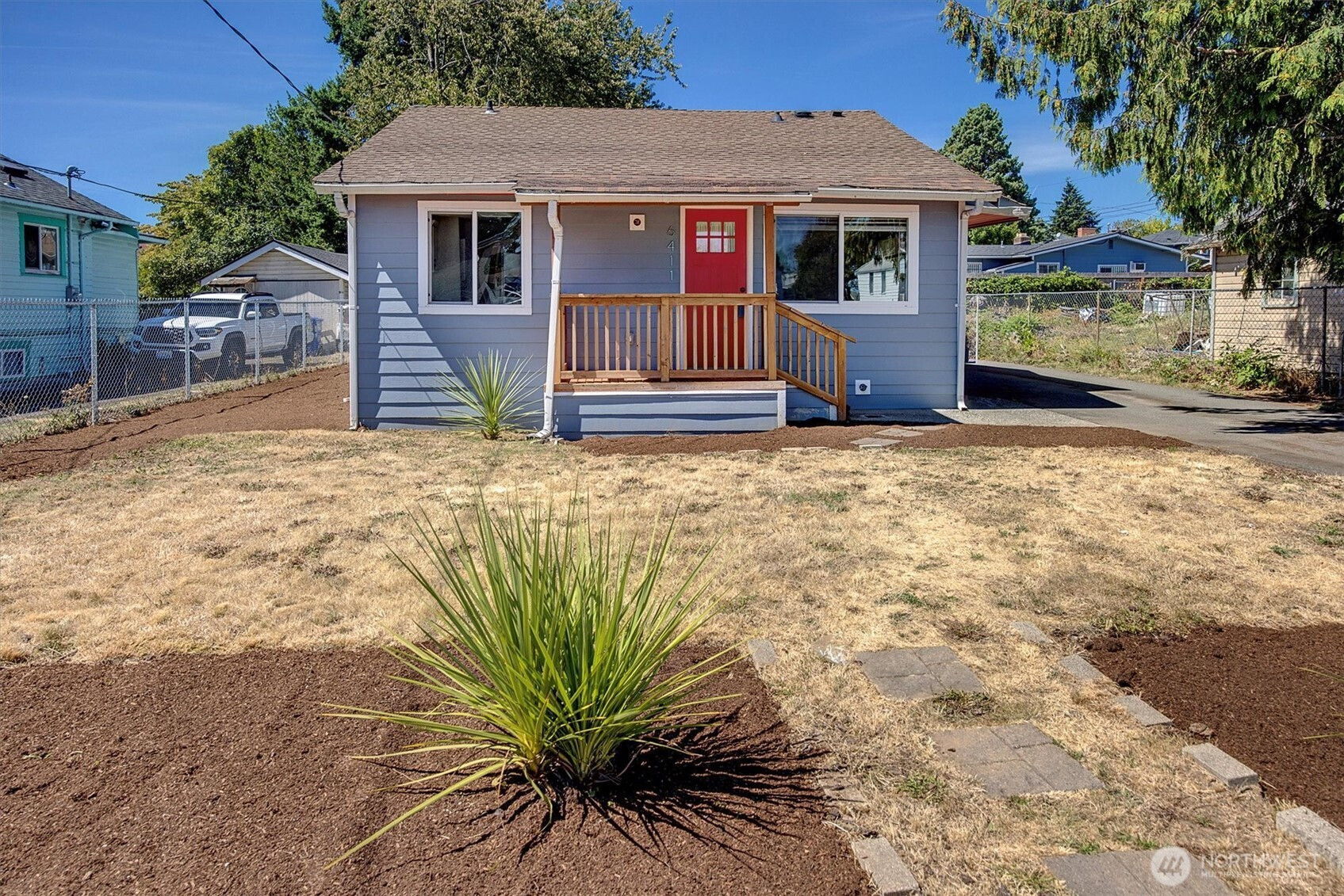 6411 28th Avenue S, Seattle, WA 98108